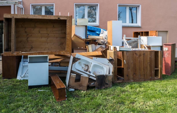 Best Yard Cleanup Services  in Glens Falls, NY